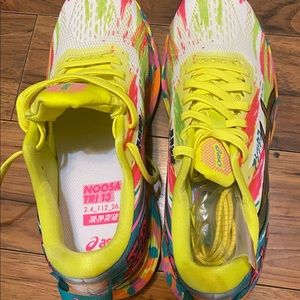Womens Athletic Asics Noosa Tri 13 multi-colored shoes size 7.5